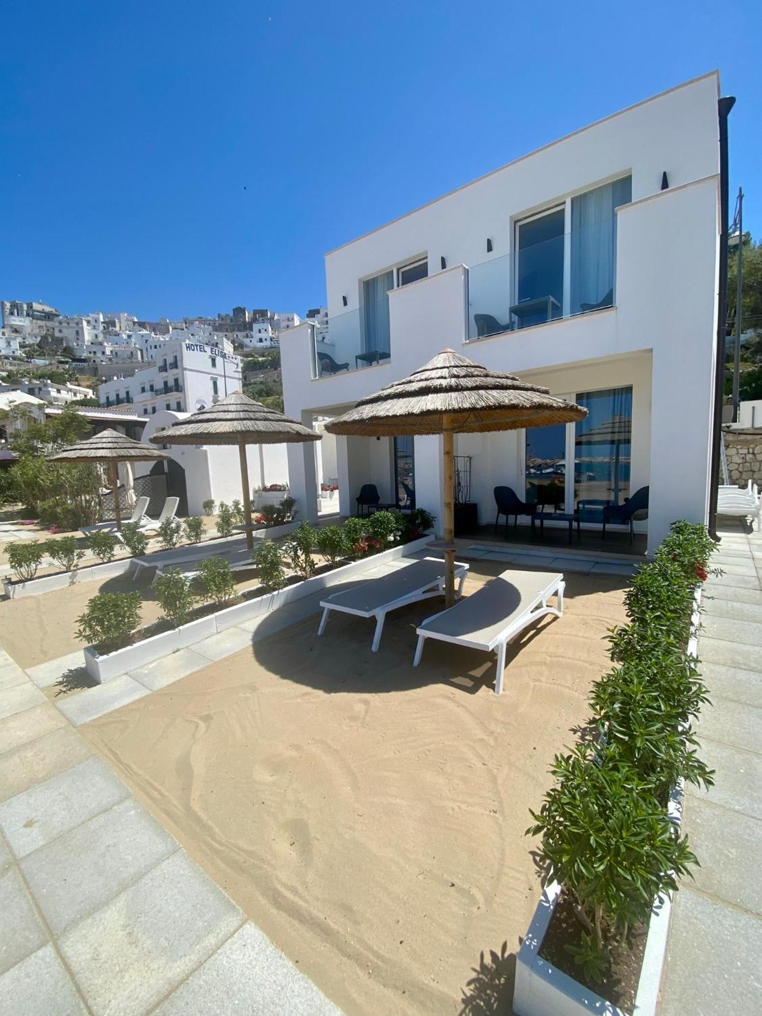 Marina Bay Beach Suites Peschici Extérieur photo
