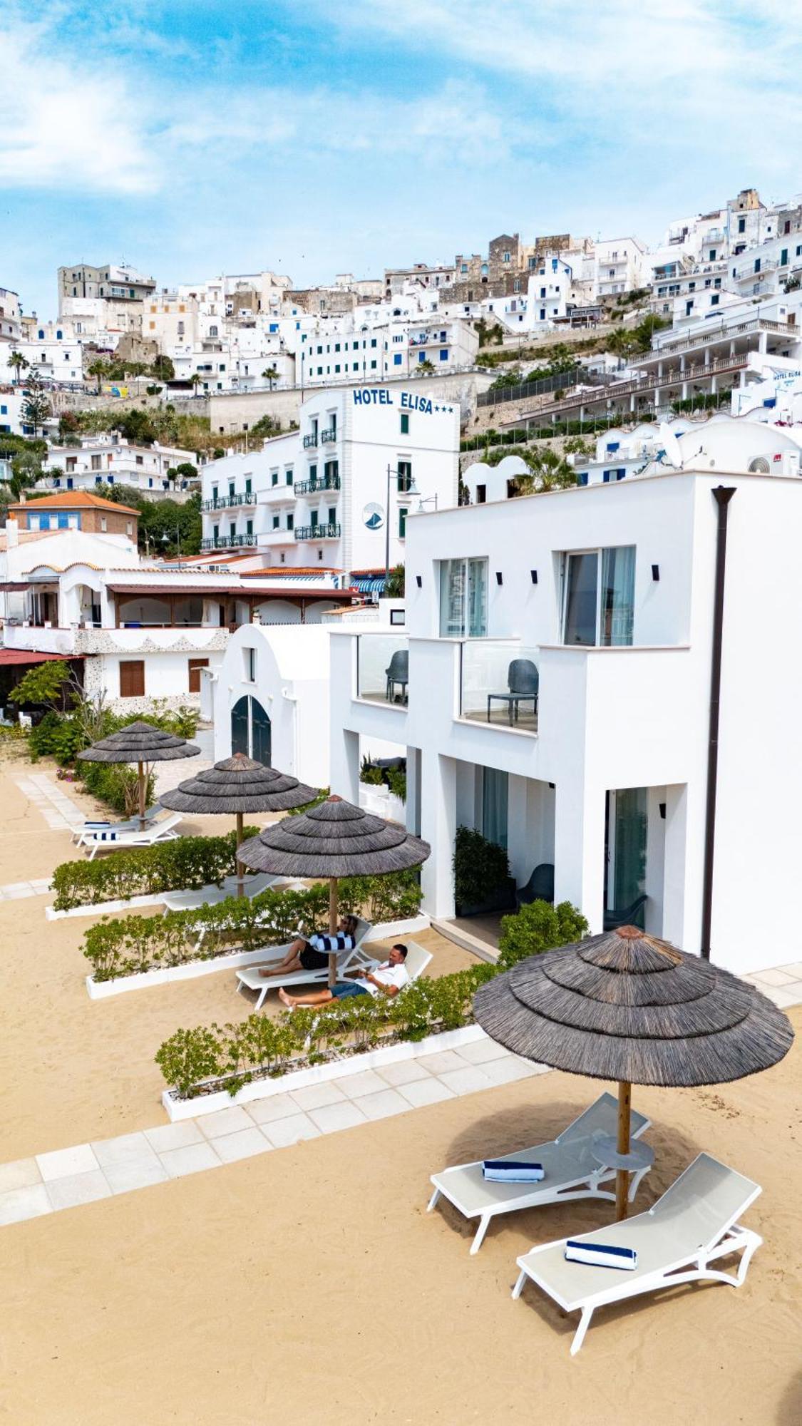 Marina Bay Beach Suites Peschici Extérieur photo